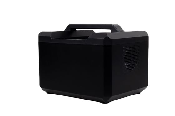 उच्च दक्षता 220V/110V AC रिचार्जेबल लाइफपो4 पोर्टेबल पावर पैक ऑफ ग्रिड सौर प्रणाली के लिए वायरलेस चार्जिंग के साथ