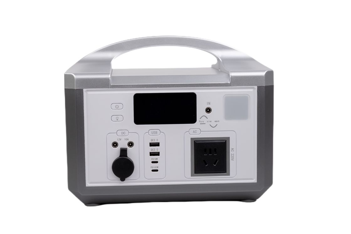 50HZ/60HZ AC आउटलेट फ्लैश फिश सोलर जनरेटर कार्यालय उपकरण के लिए सोलर पैनल चार्जिंग के साथ पोर्टेबल ऊर्जा भंडारण